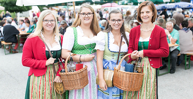 Mädls am Bauernmarkt 2017 in Harmanschlag Mädls am Bauernmarkt 2017 in Harmanschlag